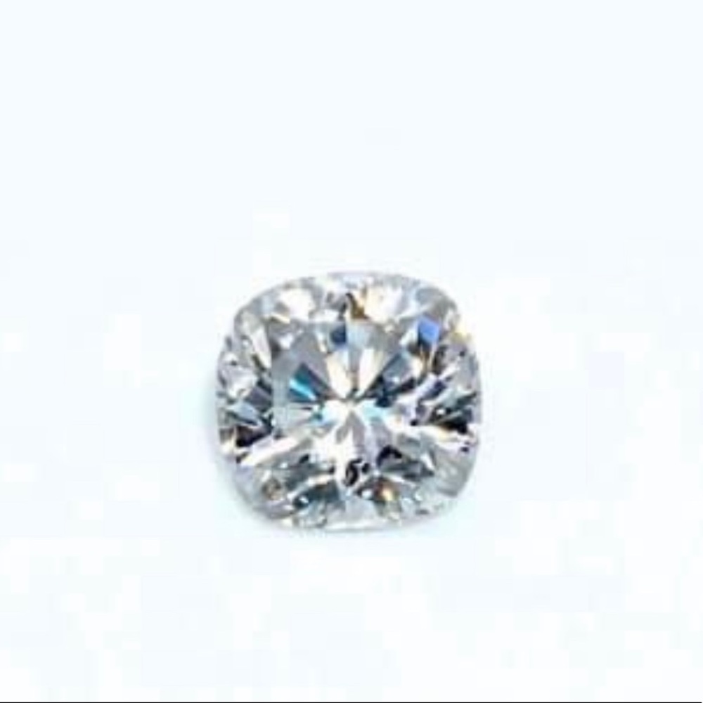 MOISSANITE  (AAAA Grade Stone) 2.40ctw (8X8MM) Cushion Cut, Colorless (D-E-F)